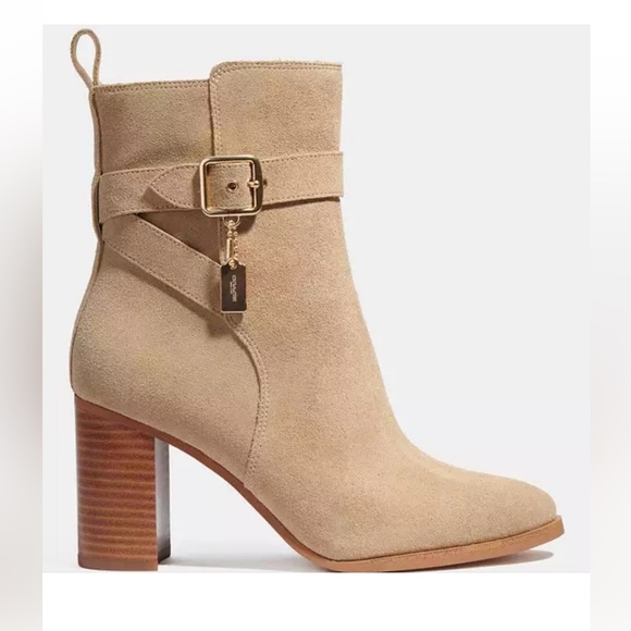 Coach Shoes - COACH BEIGE ‘OLIVIA’ LEATHER HEELED ANKLE BOOTS size 7.5  E 111‎